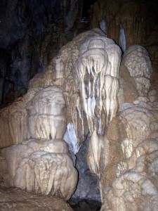 Savruk Mağarası